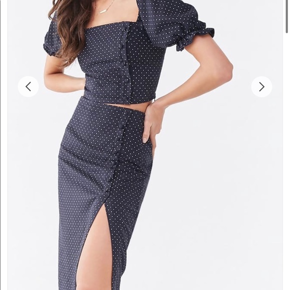 Forever 21 Dresses & Skirts - Vented Polka Dot Pencil Skirt